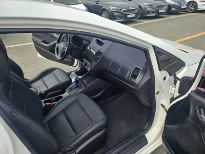 Kia K3 2015, 139889 км, за 3615.64 USD - фото 12