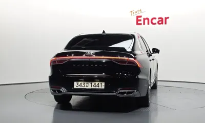 Hyundai Grandeur 2020, 58379 км, за 17054.48 USD
