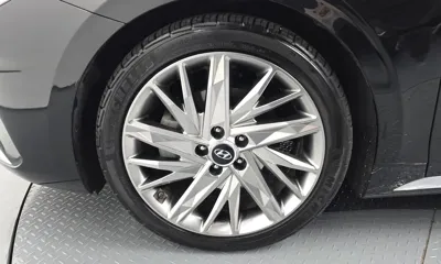 Hyundai Grandeur 2020, 58379 км, за 17054.48 USD