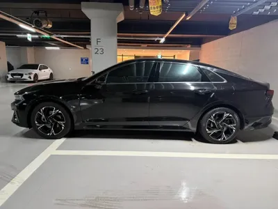 Kia K5 2024, 44000 км, за 10555.34 USD
