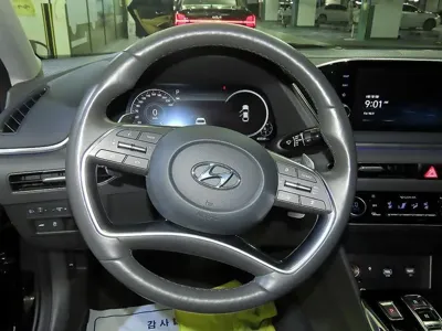 Hyundai Sonata 2020, 45558 км, за 9686.01 USD - фото 8