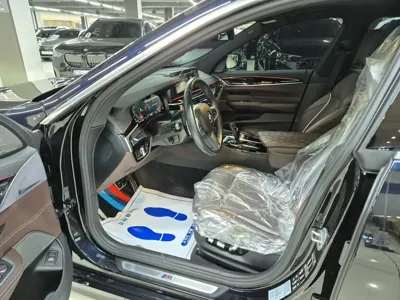BMW Gran Turismo 2023, 35430 км, за 34105.93 USD - фото 9