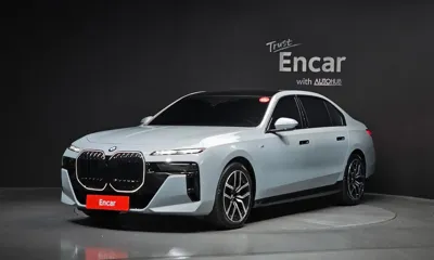 BMW 7-Series · 2025 год