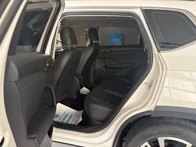 Volkswagen Tharu 2022, 18500 км, за 19925.46 USD - фото 8