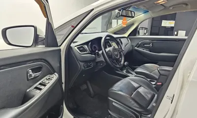 Kia Carens 2014, 132991 км, за 4683.84 USD - фото 10