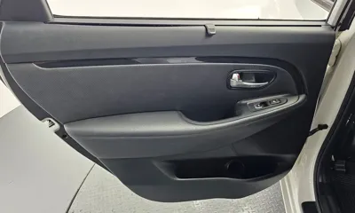 Kia Carens 2014, 132991 км, за 4683.84 USD - фото 25