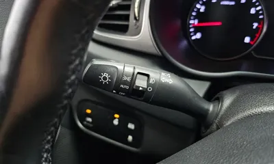 Kia Carens 2014, 132991 км, за 4683.84 USD - фото 30