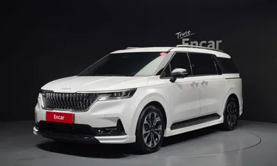 Kia Canival · 2023 год
