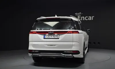 Kia Canival 2023, 85172 км, за 18175.91 USD