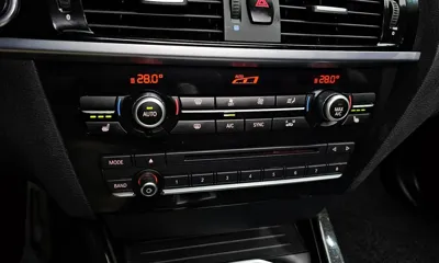 BMW X4 2016, 108363 км, за 11826.89 USD - фото 18