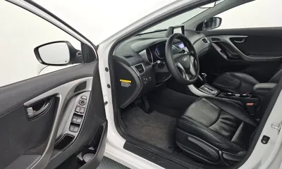 Hyundai Avante 2013, 89997 км, за 3481.34 USD - фото 10
