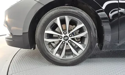 Hyundai Grandeur 2012, 150324 км, за 3152.92 USD