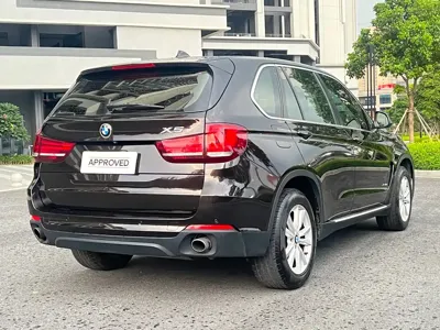 BMW X5 (Import)