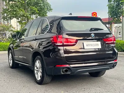 BMW X5 (Import)