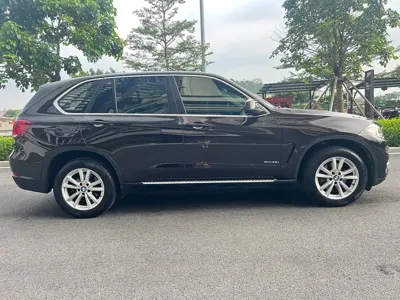 BMW X5 (Import)