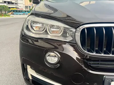 BMW X5 (Import)