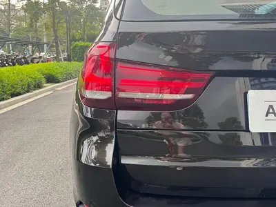 BMW X5 (Import)