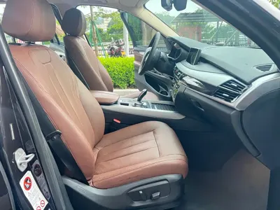 BMW X5 (Import)
