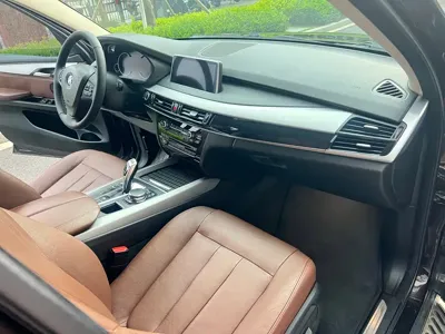 BMW X5 (Import)