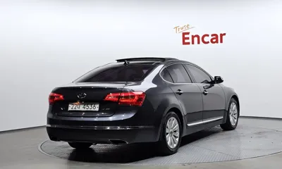 Kia K7 2012, 120015 км, за 2576.81 USD