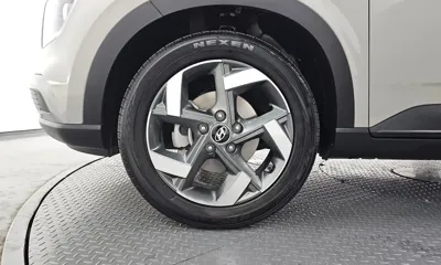 Hyundai Venue 2020, 26762 км, за 10928.97 USD