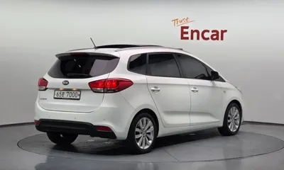 Kia Carens 2014, 115530 км, за 4232.6 USD