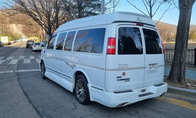 Chevrolet Express Van 2011, 81800 км, за 13881.55 USD