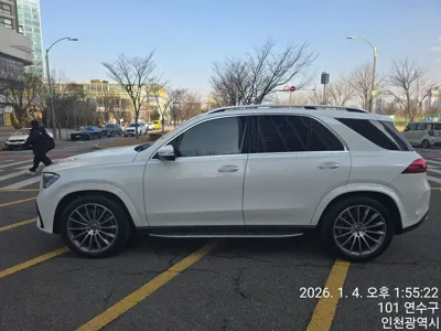 Mercedes-Benz GLE-Class 2025, 6800 км, за 52323.75 USD