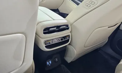 Genesis GV80 2020, 76155 км, за 23744.49 USD - фото 31