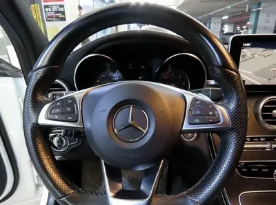 Mercedes-Benz C-Class 2015, 97574 км, за 10532.15 USD - фото 8