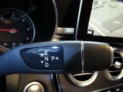 Mercedes-Benz C-Class 2015, 97574 км, за 10532.15 USD - фото 12