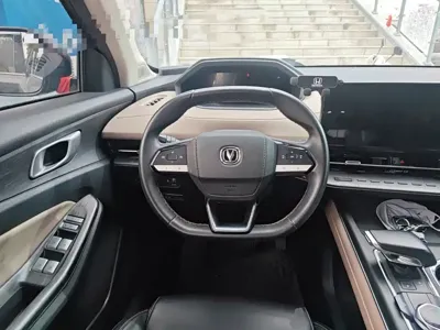 Changan CS55PLUS 2023, 43700 км, за 9061.57 USD