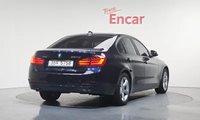 BMW 3-Series 2015, 70757 км, за 8523.29 USD