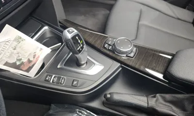 BMW 3-Series 2015, 70757 км, за 8523.29 USD - фото 9