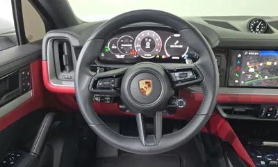 Porsche Cayenne 2024, 2528 км, за 112374.48 USD - фото 13