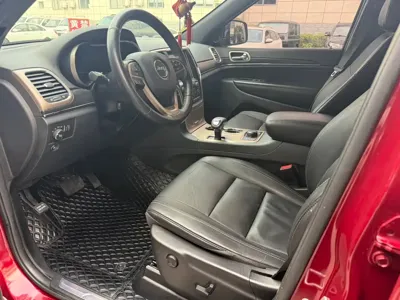 Jeep Grand Cherokee (Import) 2016, 170000 км, за 12365.46 USD