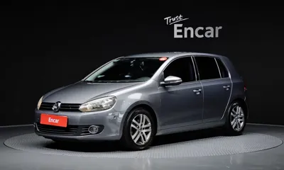 Volkswagen Golf · 2012 год
