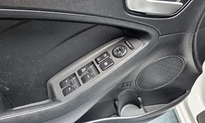 Kia K3 2018, 99714 км, за 4926.43 USD - фото 17