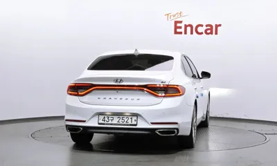 Hyundai Grandeur 2019, 101872 км, за 10944.63 USD