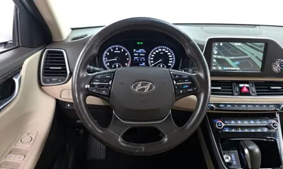 Hyundai Grandeur 2019, 101872 км, за 10944.63 USD - фото 12