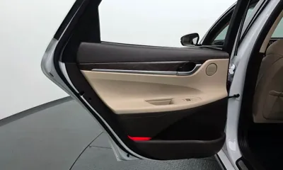 Hyundai Grandeur 2019, 101872 км, за 10944.63 USD - фото 25