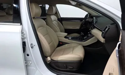 Hyundai Grandeur 2019, 101872 км, за 10944.63 USD - фото 26