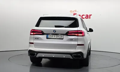 BMW X5 2022, 115614 км, за 647117.69 USD