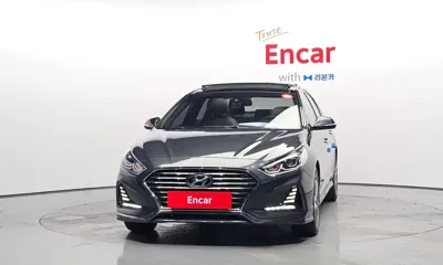 Hyundai Sonata 2018, 53188 км, за 9780.75 USD