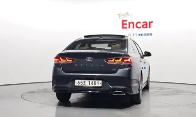 Hyundai Sonata 2018, 53188 км, за 9780.75 USD