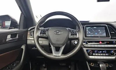 Hyundai Sonata 2018, 53188 км, за 9780.75 USD - фото 12