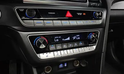 Hyundai Sonata 2018, 53188 км, за 9780.75 USD - фото 28