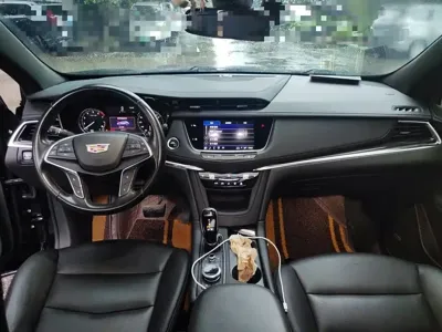 Cadillac XT5 2021, 84800 км, за 16067.96 USD - фото 10