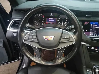 Cadillac XT5 2021, 84800 км, за 16067.96 USD - фото 11