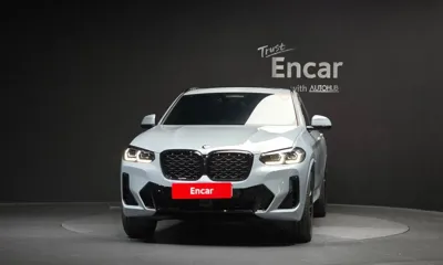 BMW X4 2025, 5049 км, за 58306.22 USD
